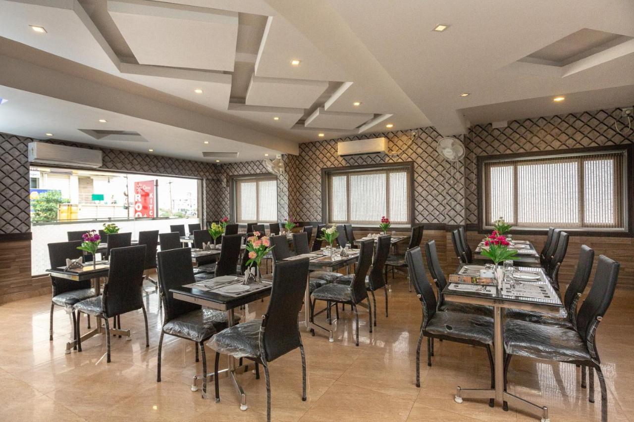 Hotel Collection O 41930 Citrine Cheran Nagar Chennai